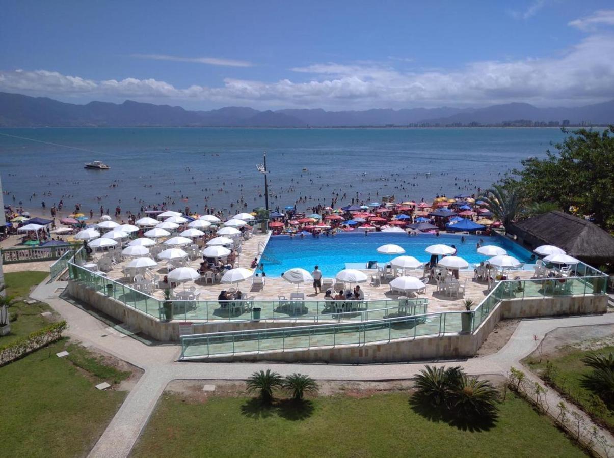 Apartamento Pe Na Areia Frente Para O Mar E Piscina Na Prainha Caraguatatuba Exterior photo